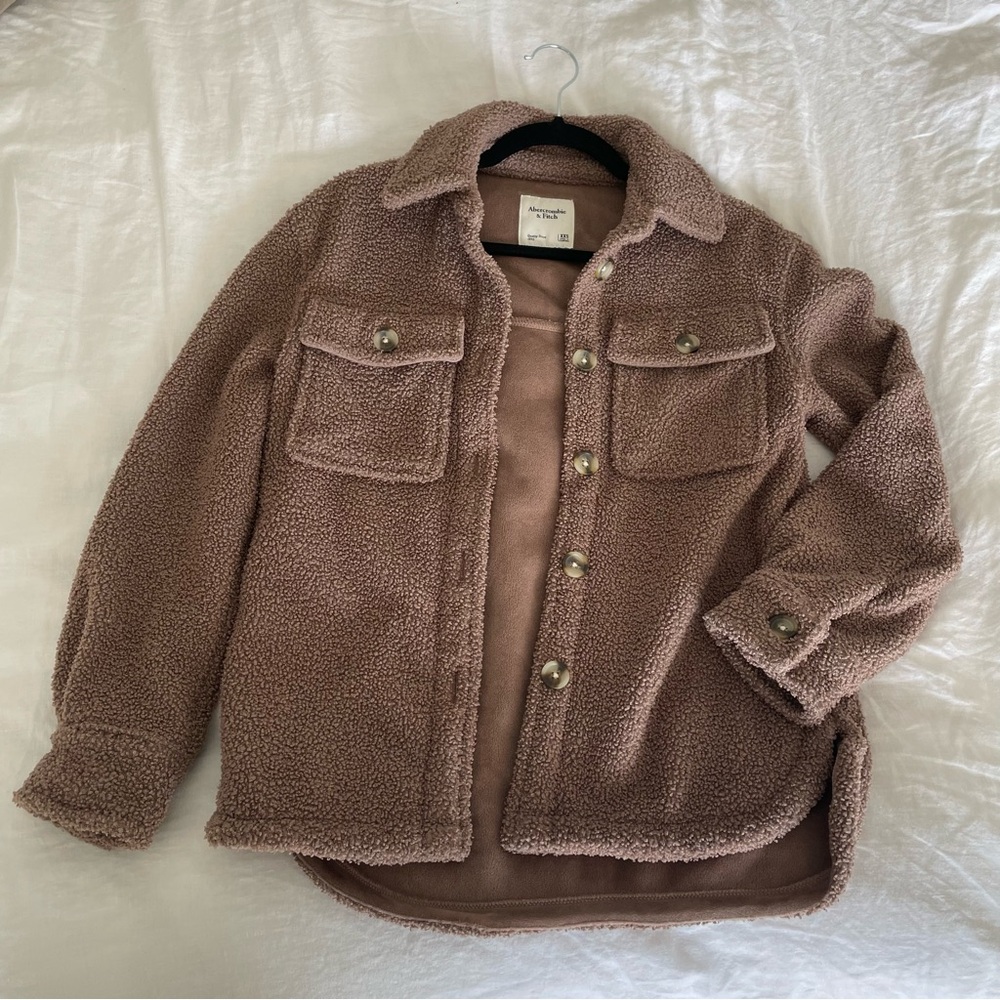 Abercrombie & Fitch, Cozy Tan Sherpa Jacket, XXS